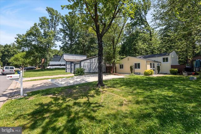 2231 SANIBEL DR, Reston, VA 20191