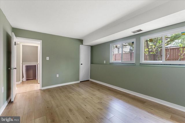 2231 SANIBEL DR, Reston, VA 20191
