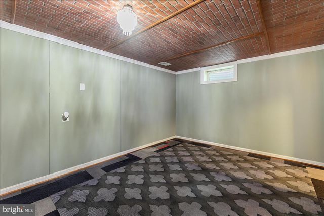 2231 SANIBEL DR, Reston, VA 20191