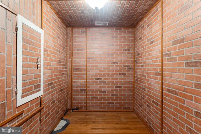 2231 SANIBEL DR, Reston, VA 20191