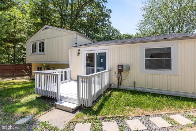 2231 SANIBEL DR, Reston, VA 20191