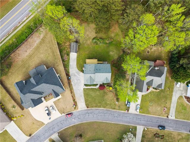 1615 Peachcrest Drive, Lawrenceville, GA 30043