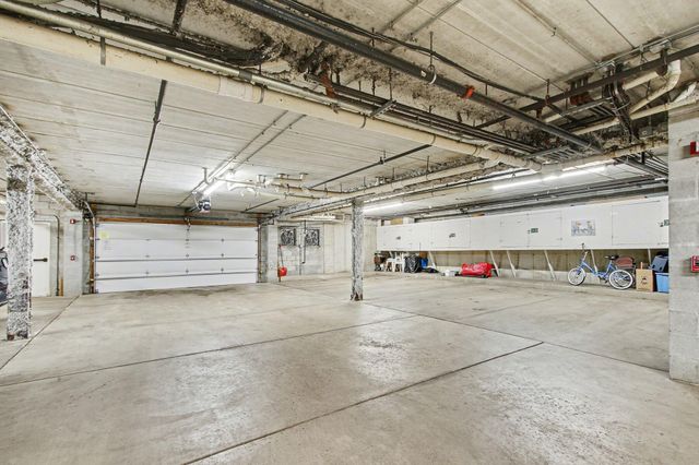 113 Swan Drive, Dyer, IN 46311