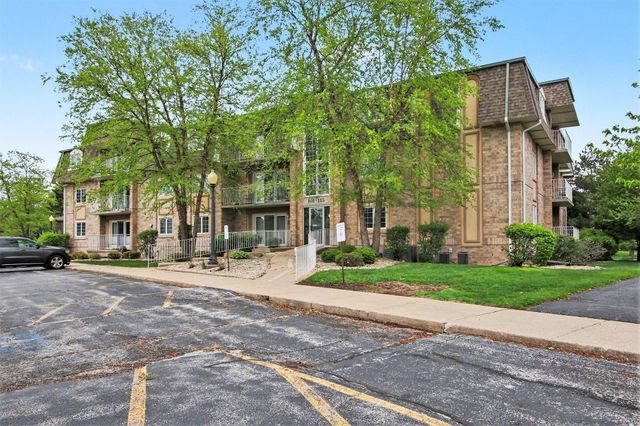 113 Swan Drive, Dyer, IN 46311