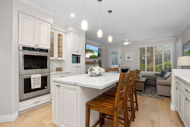 4284 Corte Favor, San Diego, CA 92130