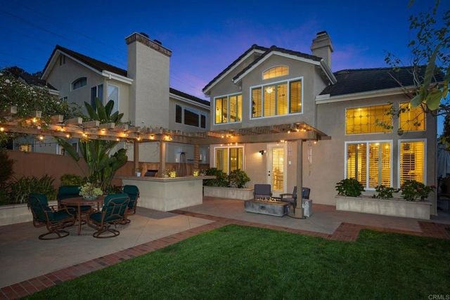 4284 Corte Favor, San Diego, CA 92130