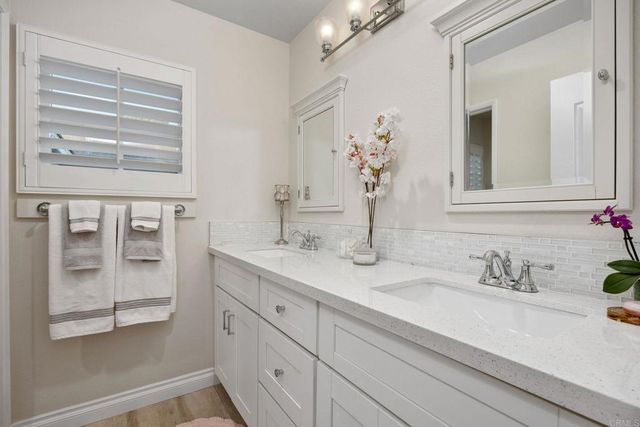 4284 Corte Favor, San Diego, CA 92130