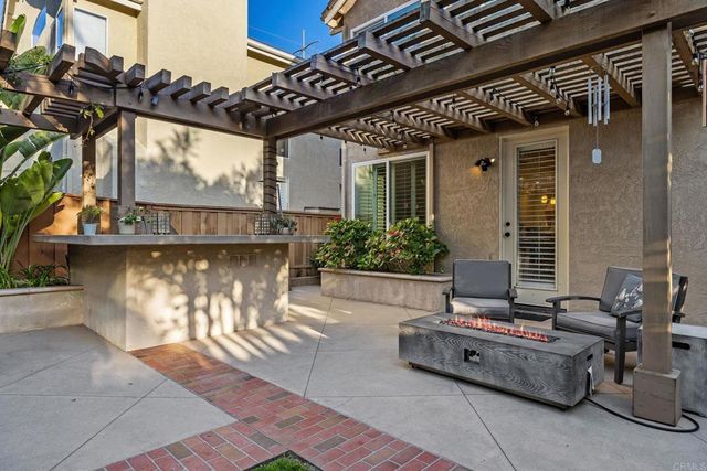 4284 Corte Favor, San Diego, CA 92130