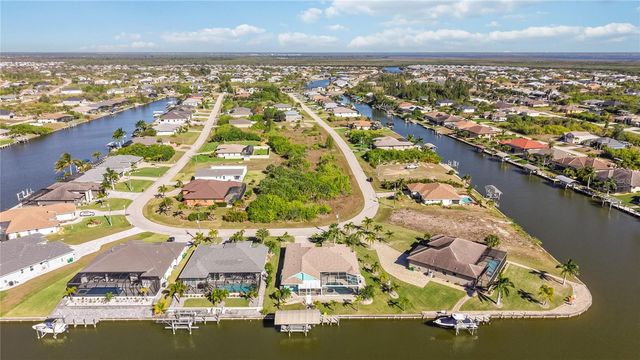 8228 TECUMSEH CIRCLE, Port Charlotte, FL 33981