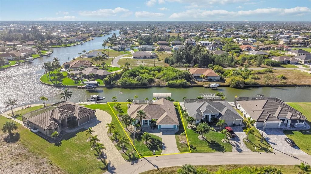 8228 TECUMSEH CIRCLE, Port Charlotte, FL 33981