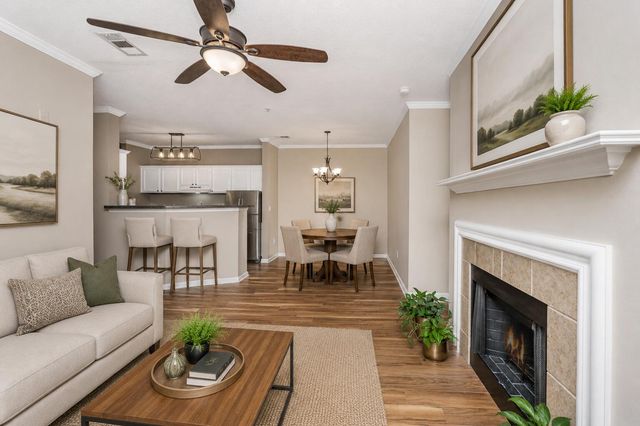 45 Sycamore Avenue 836, Charleston, SC 29407