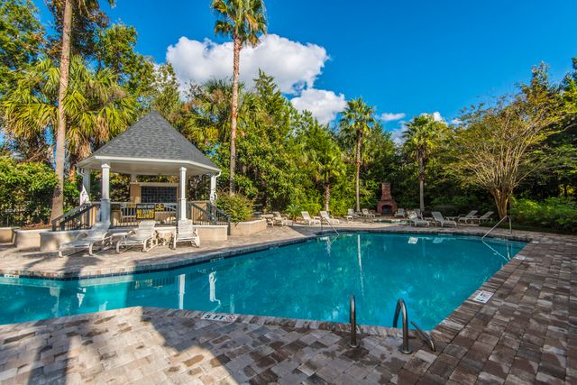 45 Sycamore Avenue 836, Charleston, SC 29407
