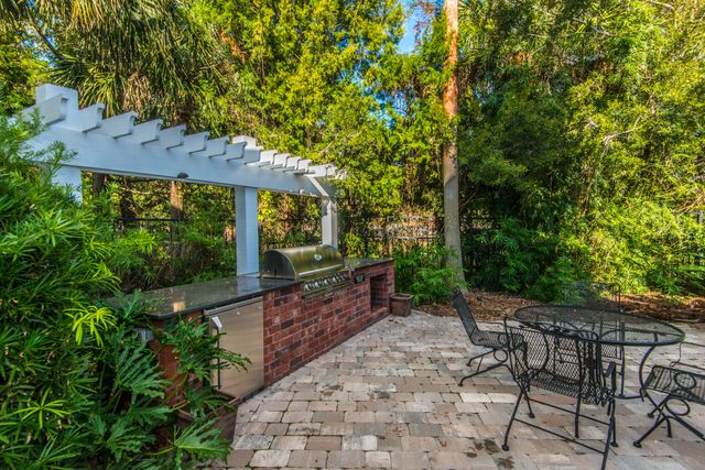 45 Sycamore Avenue 836, Charleston, SC 29407