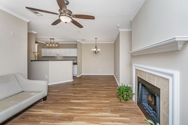 45 Sycamore Avenue 836, Charleston, SC 29407