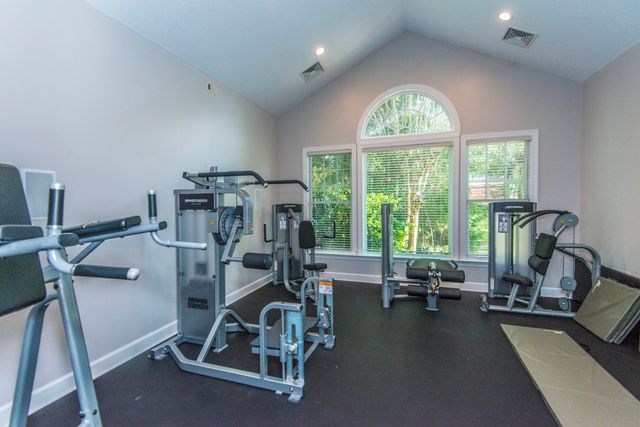 45 Sycamore Avenue 836, Charleston, SC 29407