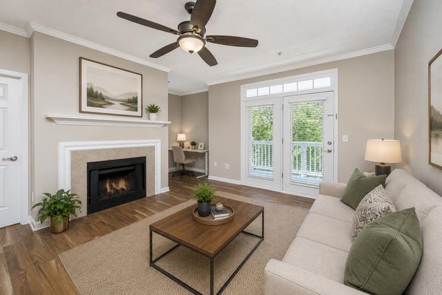45 Sycamore Avenue 836, Charleston, SC 29407