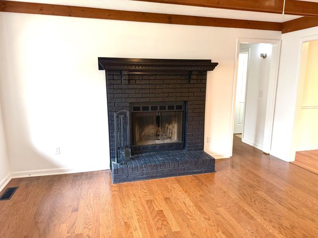 104 Treetop Ct, White House, TN 37188