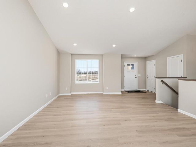 418 Prairie View Drive, Cologne, MN 55322