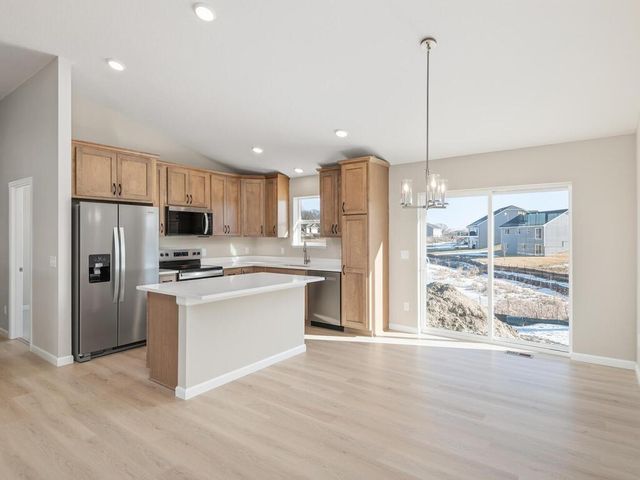 418 Prairie View Drive, Cologne, MN 55322