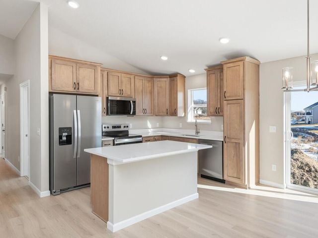 418 Prairie View Drive, Cologne, MN 55322