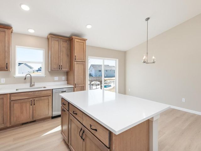 418 Prairie View Drive, Cologne, MN 55322