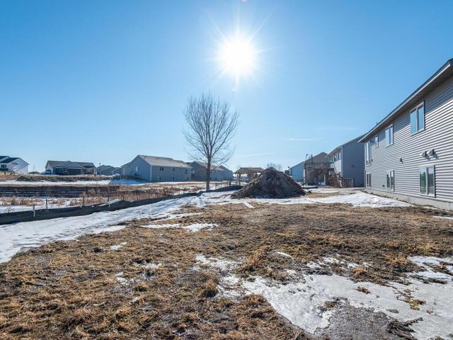 418 Prairie View Drive, Cologne, MN 55322