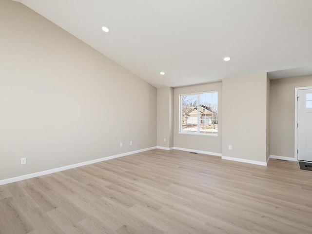 418 Prairie View Drive, Cologne, MN 55322