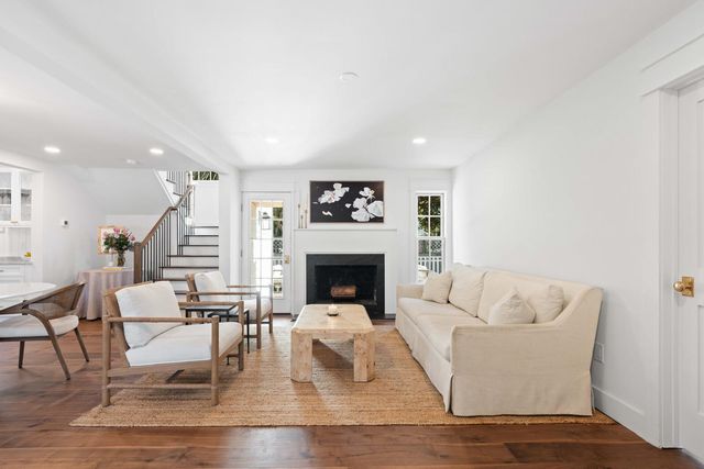 930 Richter Way, Mount Pleasant, SC 29464