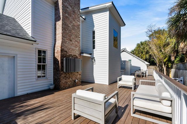 930 Richter Way, Mount Pleasant, SC 29464
