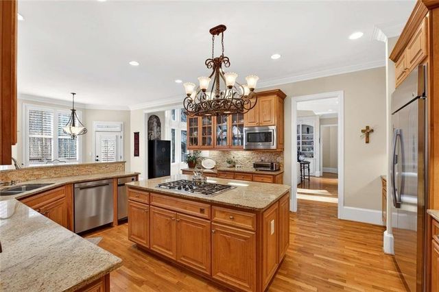 376 Prestbury Court, Suwanee, GA 30024