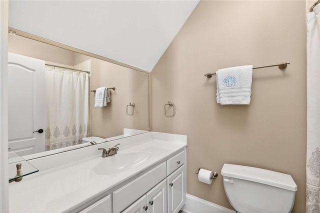 376 Prestbury Court, Suwanee, GA 30024