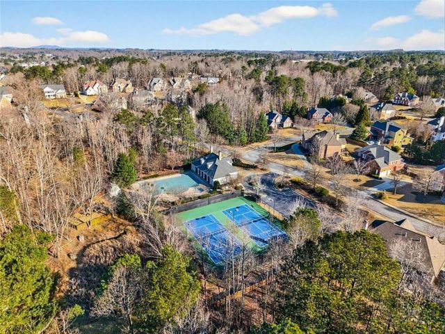 376 Prestbury Court, Suwanee, GA 30024