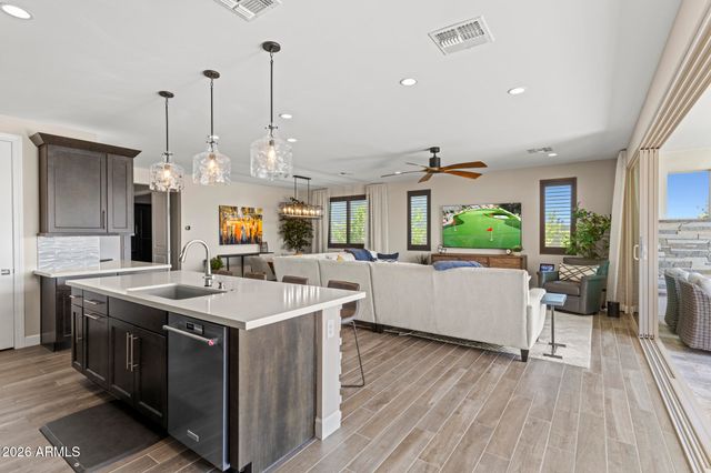 11423 N NORTHFIELD Street, Surprise, AZ 85388