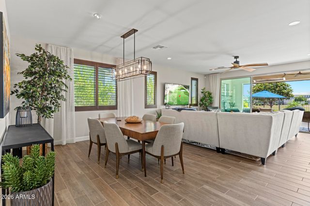 11423 N NORTHFIELD Street, Surprise, AZ 85388