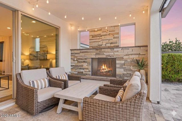 11423 N NORTHFIELD Street, Surprise, AZ 85388
