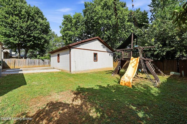 4607 Haeringdon Dr, Louisville, KY 40299