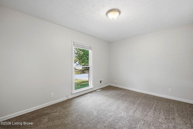 4607 Haeringdon Dr, Louisville, KY 40299