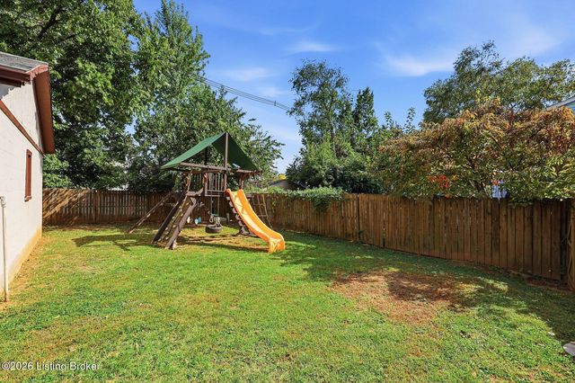 4607 Haeringdon Dr, Louisville, KY 40299