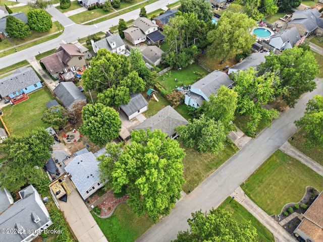 4607 Haeringdon Dr, Louisville, KY 40299