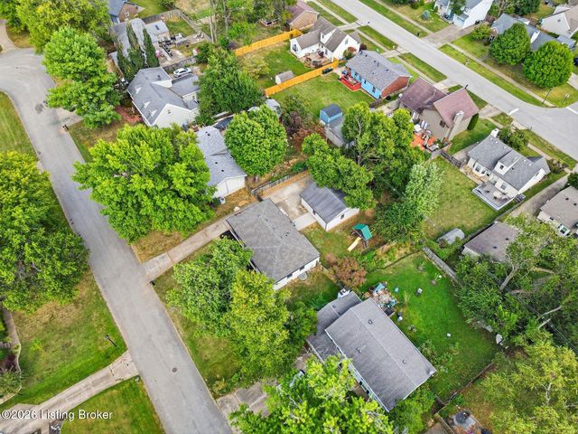 4607 Haeringdon Dr, Louisville, KY 40299