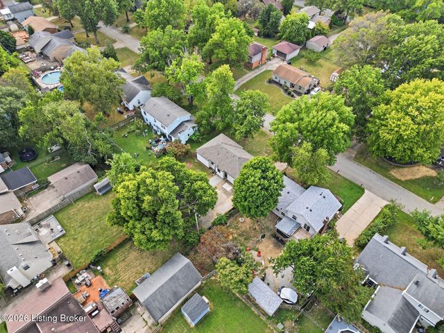 4607 Haeringdon Dr, Louisville, KY 40299