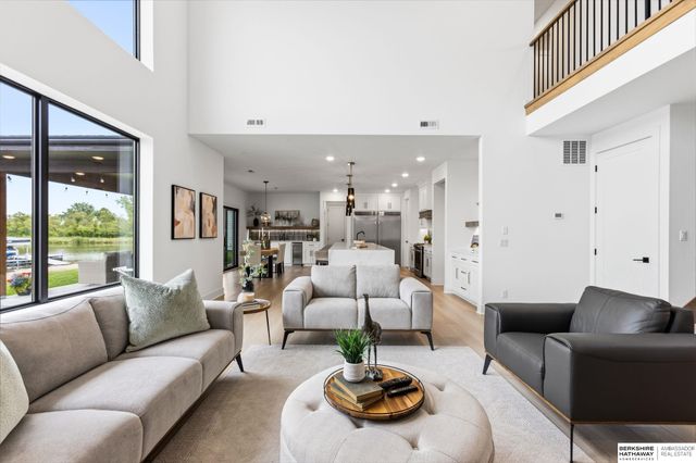 28502 Jessie Circle, Valley, NE 68064