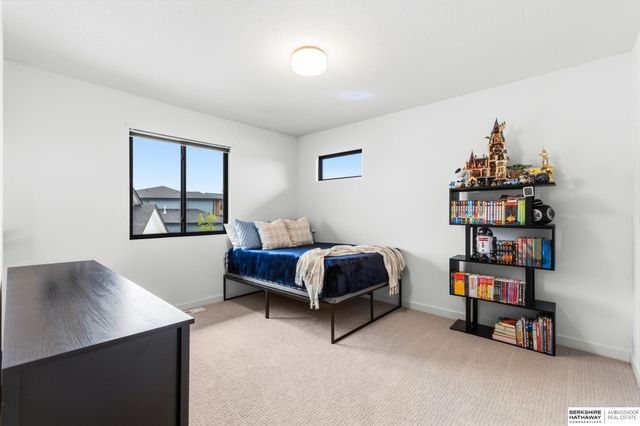 28502 Jessie Circle, Valley, NE 68064
