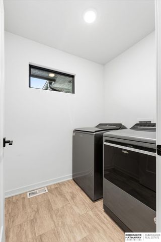 28502 Jessie Circle, Valley, NE 68064