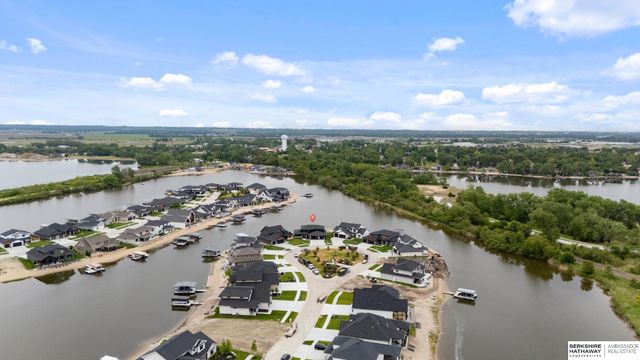 28502 Jessie Circle, Valley, NE 68064
