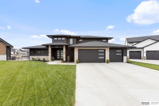 28502 Jessie Circle, Valley, NE 68064