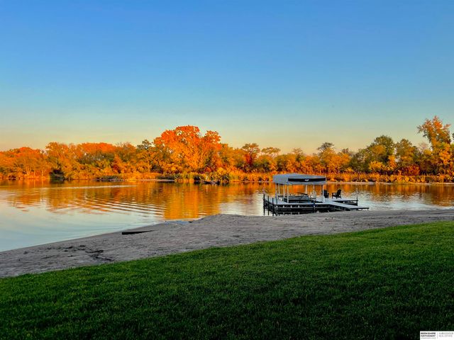 28502 Jessie Circle, Valley, NE 68064