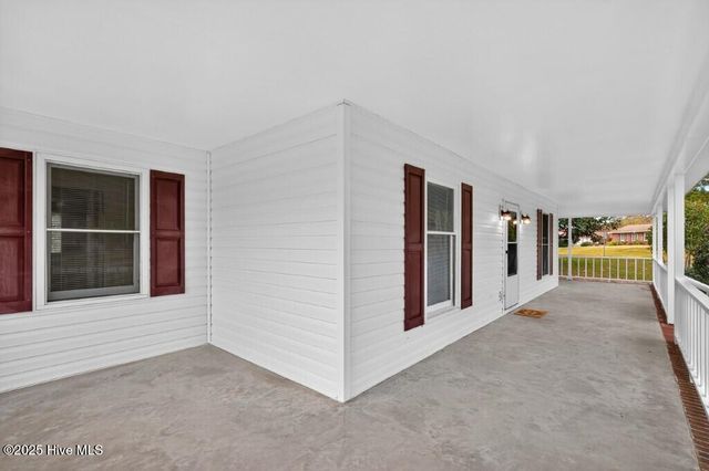 110 Stonebridge Trail, Havelock, NC 28532