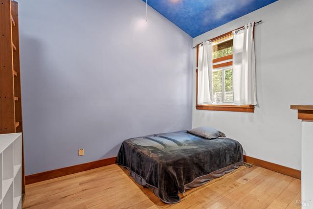 23851 Iris Ter, Willits, CA 95490