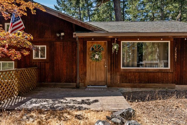 23851 Iris Ter, Willits, CA 95490